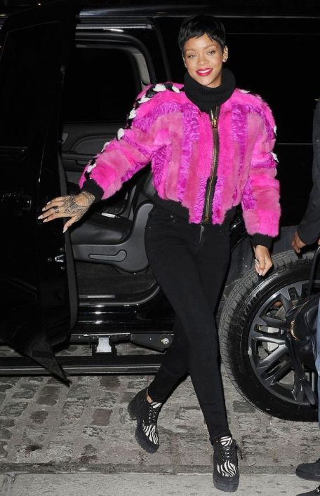 rihanna-pink-jacket