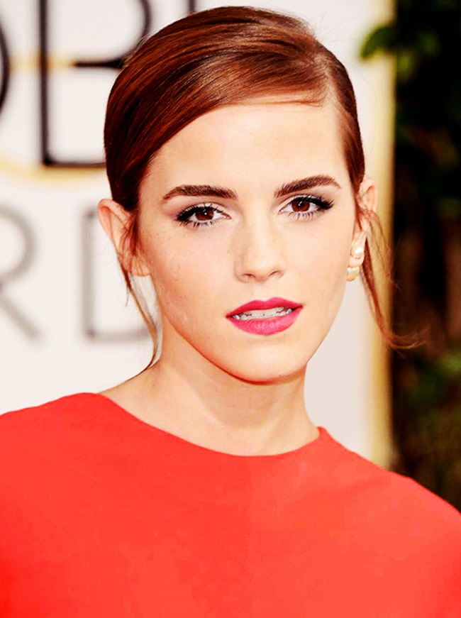 Emma Watson in Roger Vivier Pumps at the 2014 Golden Globe Awards, ...