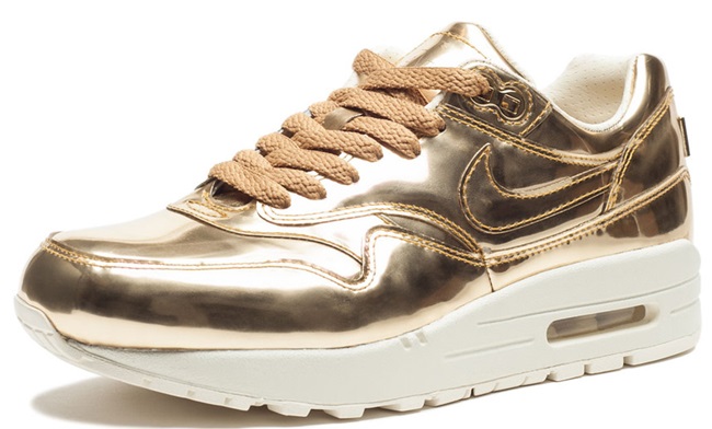 Beyonce gold shop air max