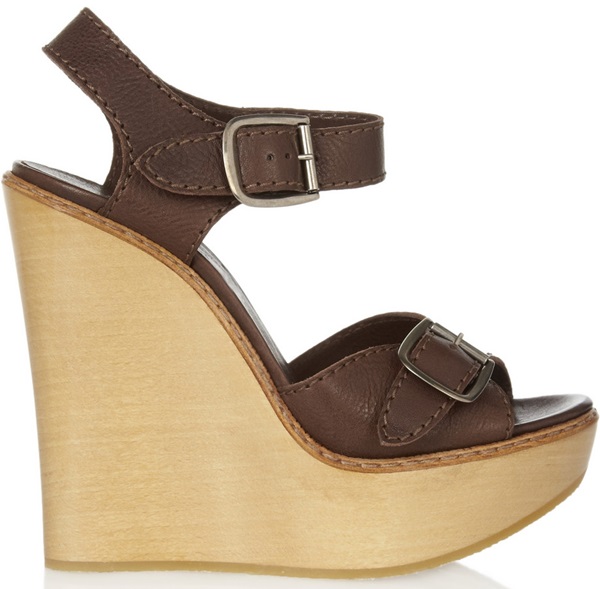 chloe wooden buckle wedge sandals