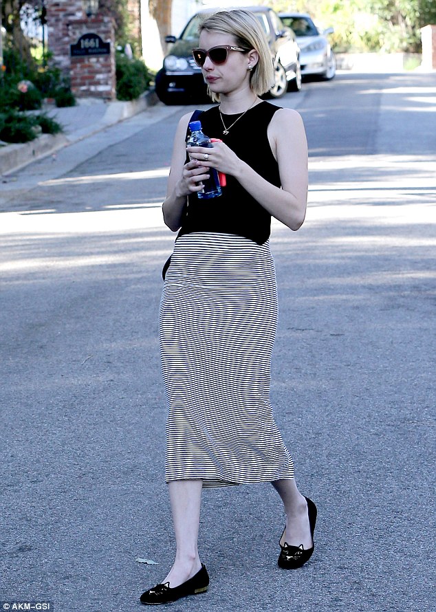 emma roberts midi skirt 4