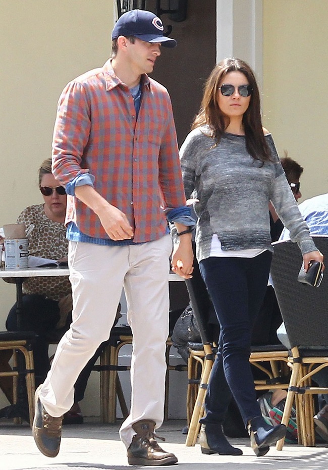 Exclusive... Ashton Kutcher & Mila Kunis Out For Lunch In Studio City