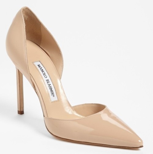 Manolo-Blahnik-Tayler-dOrsay-Pumps