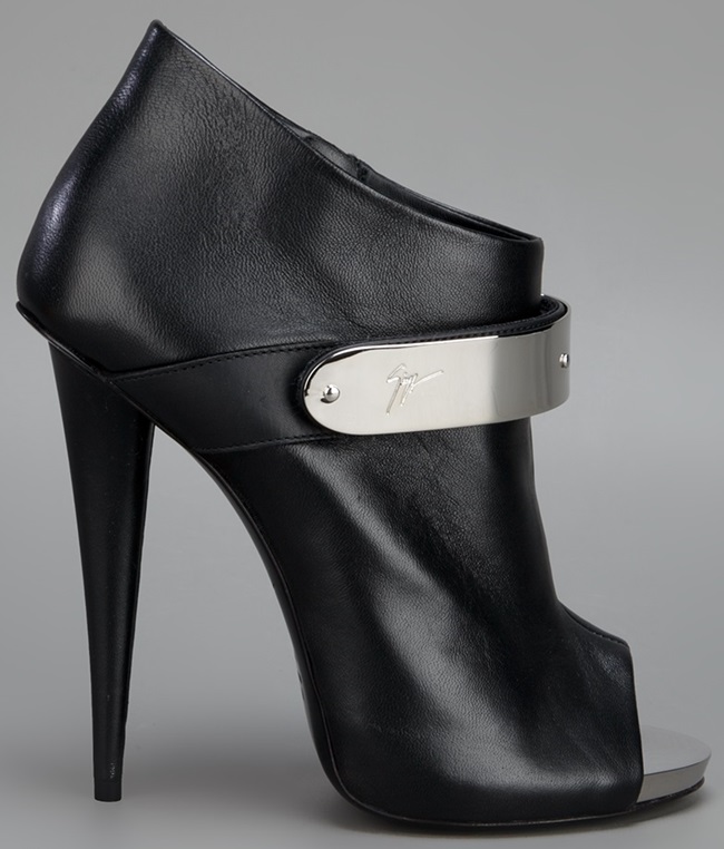 giuseppe zanotti metal plate open toe booties 3