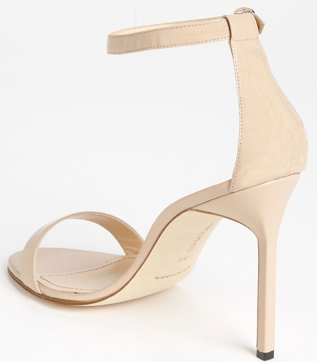 manolo blahnik chaos sandals nude patent