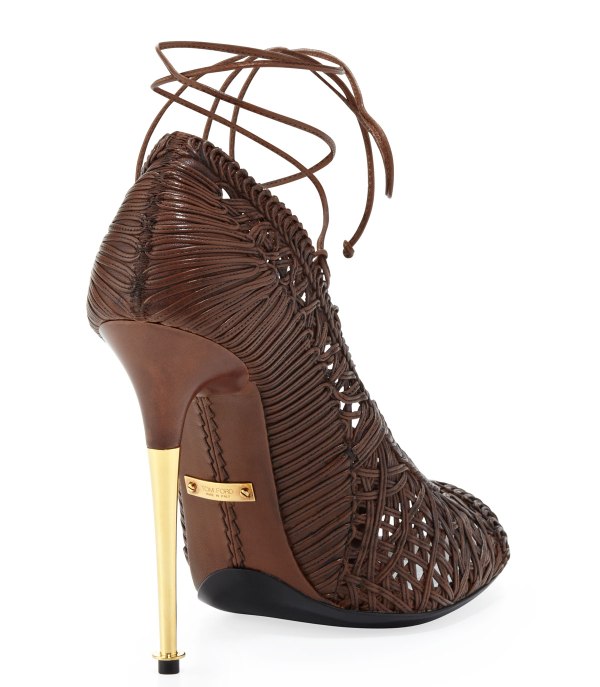 Tom-Ford-Napa-Laces-Pump-Caramel-Back