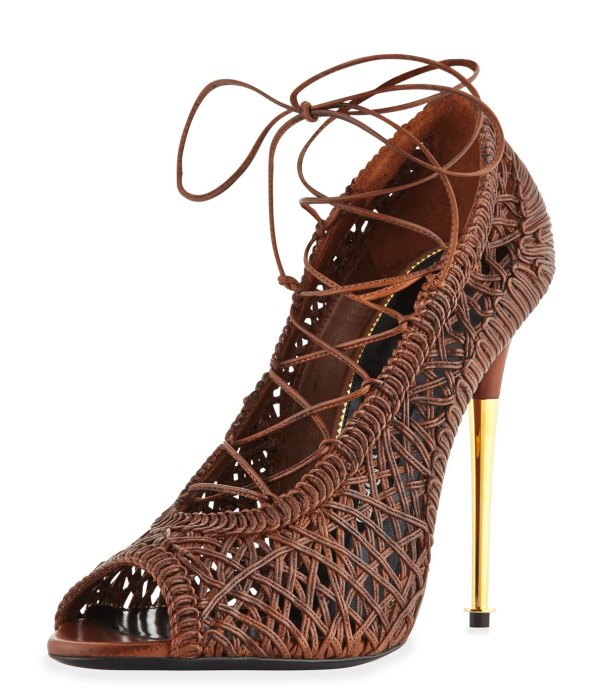 Tom-Ford-Napa-Laces-Pump-Caramel