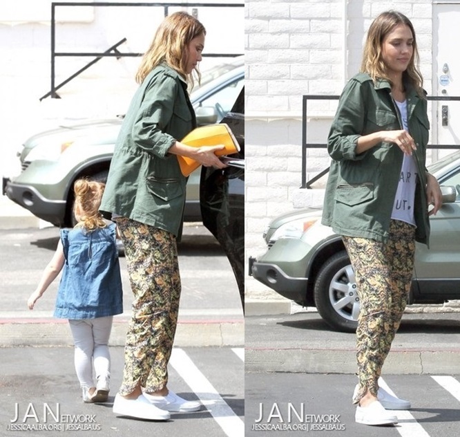 jessica alba floral pants white vans sneakers