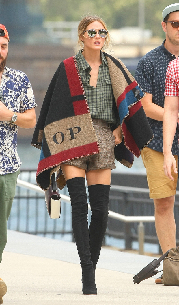 Olivia_Palermo_wearing_Burberry_in_New_York