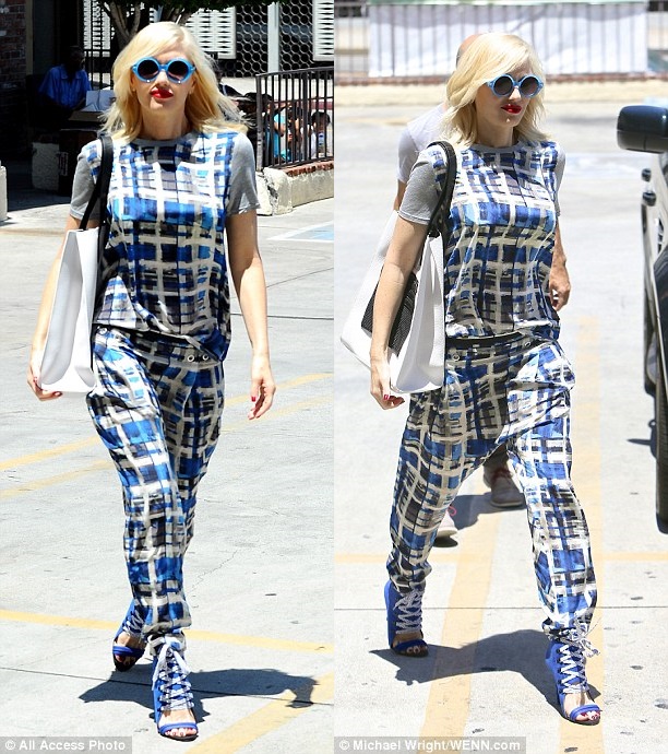 gwen stefani blue pants top matching lace-up sandals 3-horz