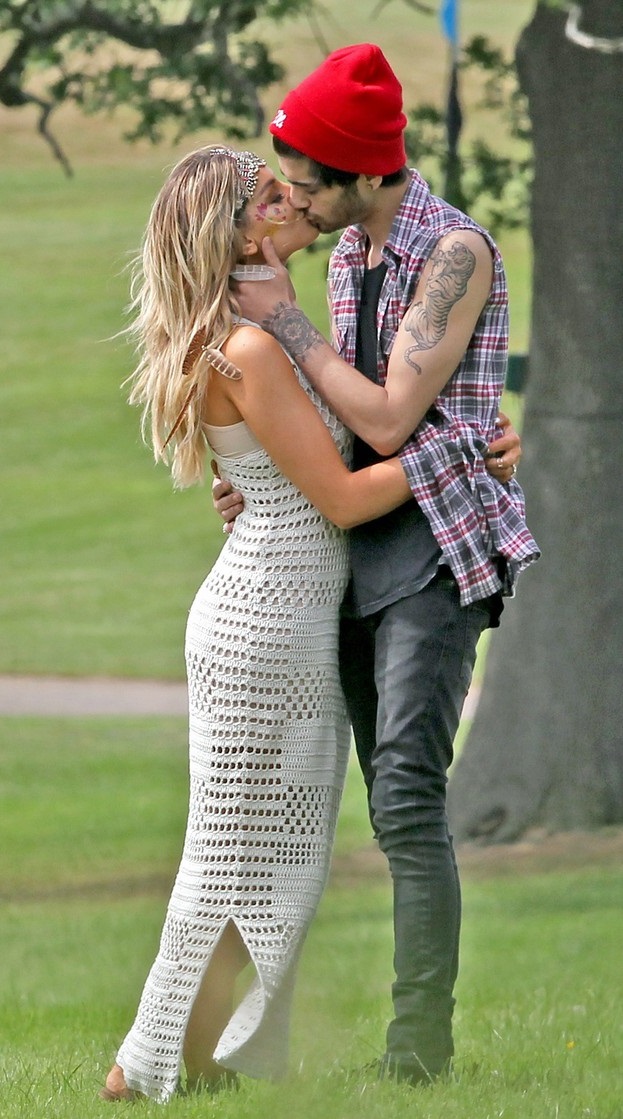 Exclusive... Zayn Malik Gives Perrie Edwards An Unforgettable Birthday Party! NO INTERNET USE WITHOUT PRIOR AGREEMENT