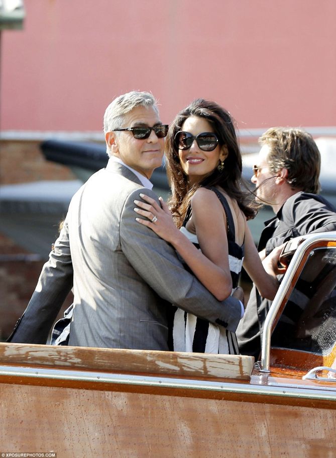 amal alammuding stripe dolce gabbana slingback pumps george clooney wedding 2