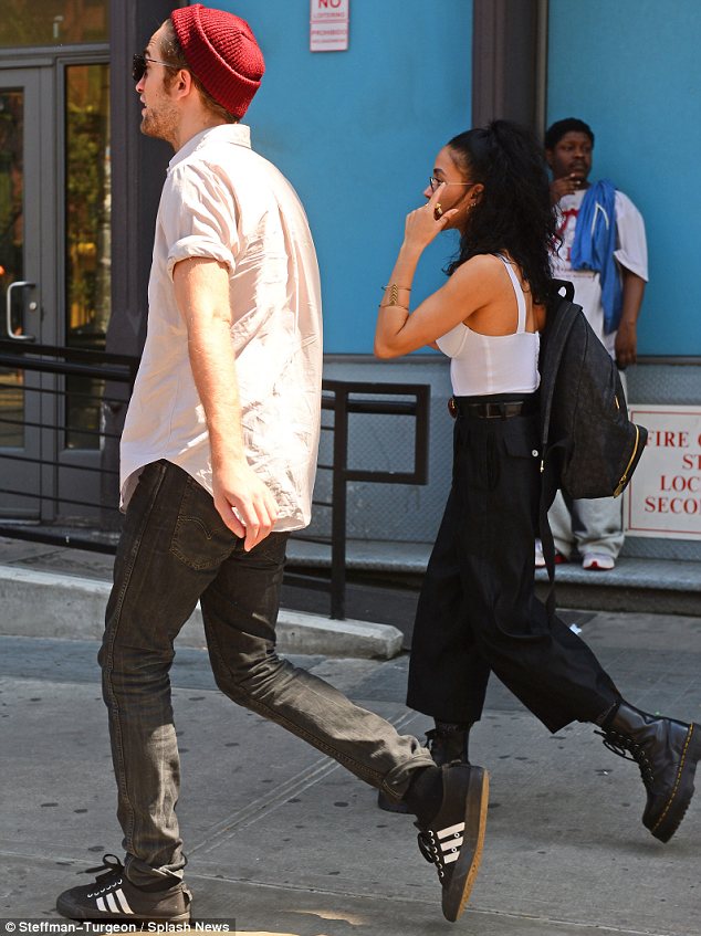 robert pattinson girlfriend fka twigs 2