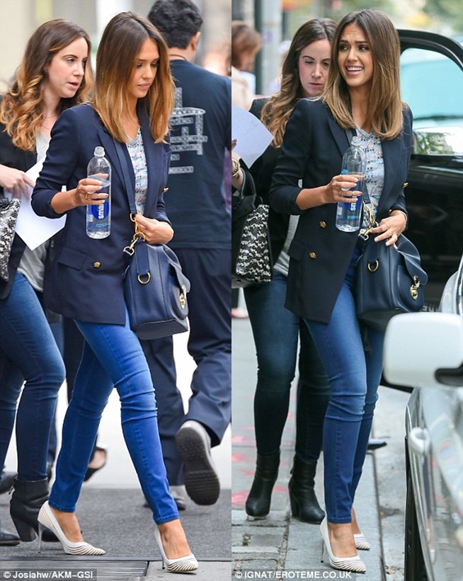 jessica alba business casual honest company white pumps advertising week 3-horz
