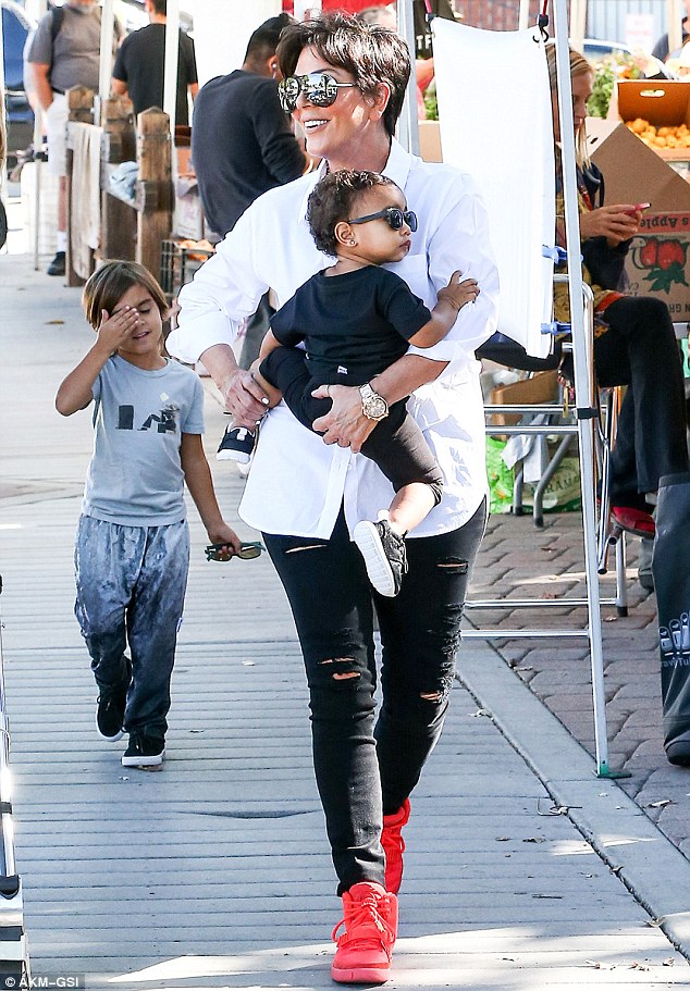 kris jenner babysit red sneakers 2