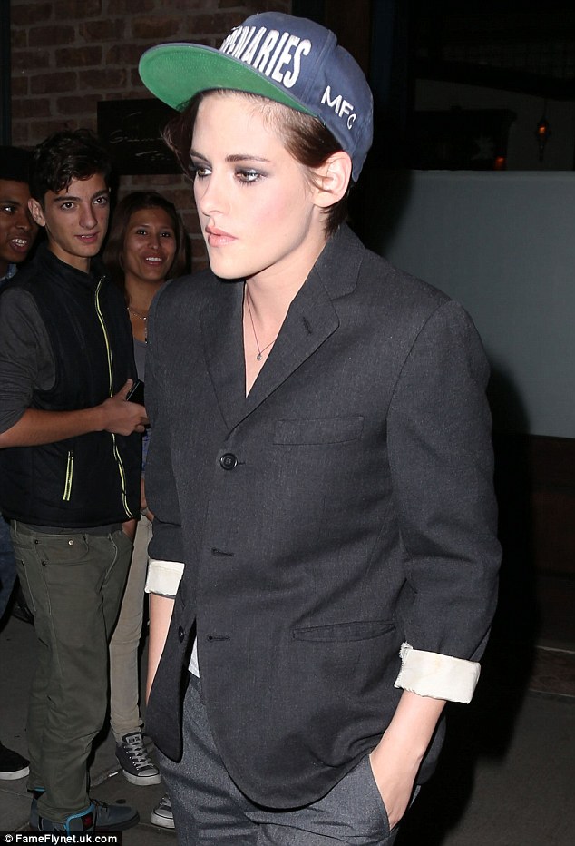 kristen stewart tomboy style oxfords blazer pants camp xray new york dakota