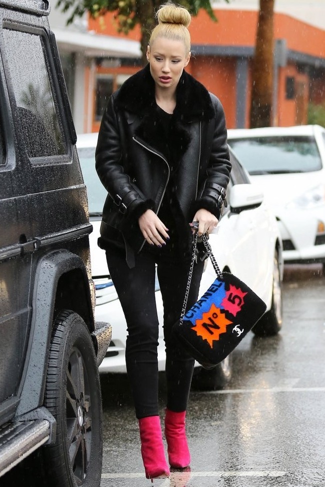 iggy-azalea-out-in-studio-city-pic182639