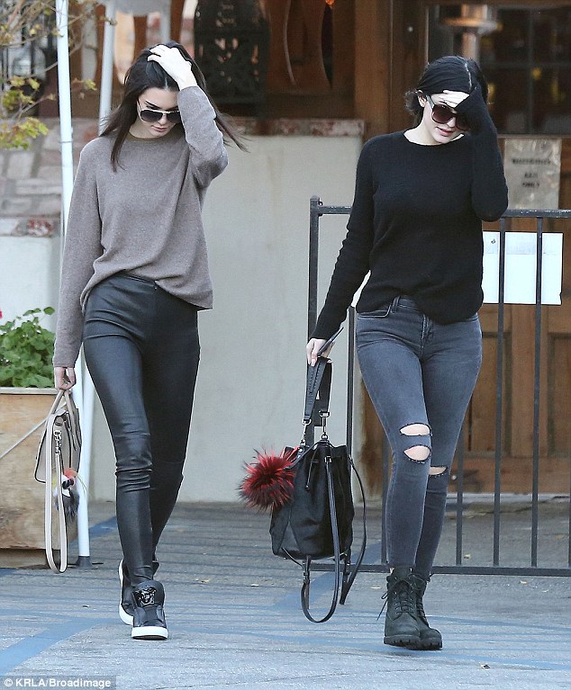 kendall jenner versace sneakers black leggings 2