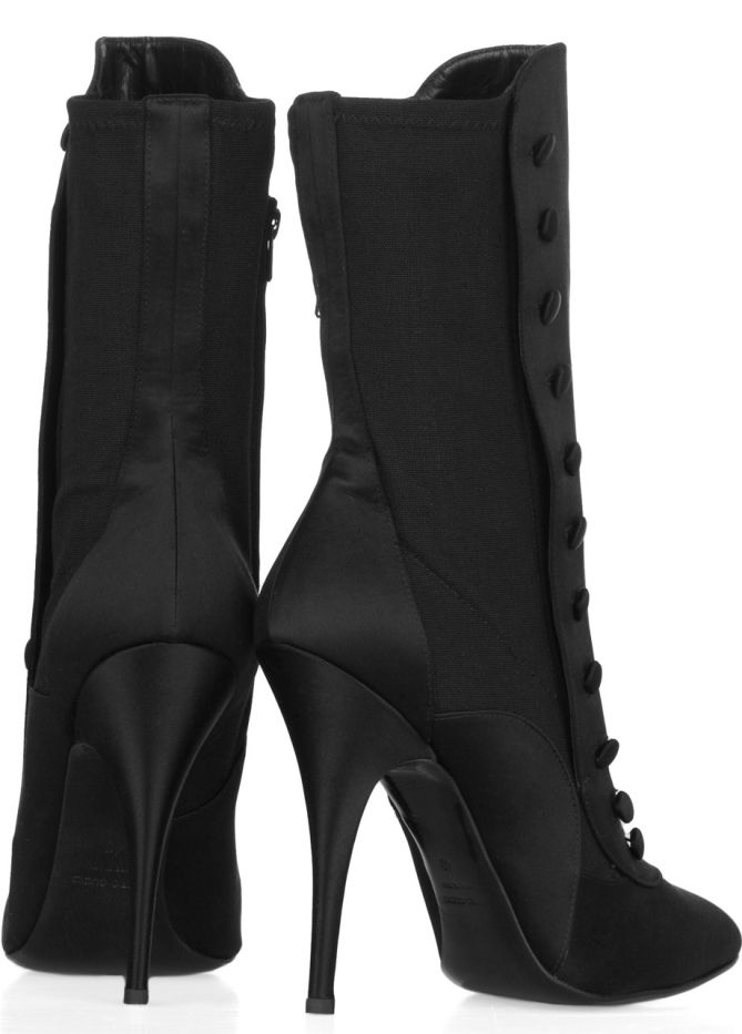 balmain button boots 23