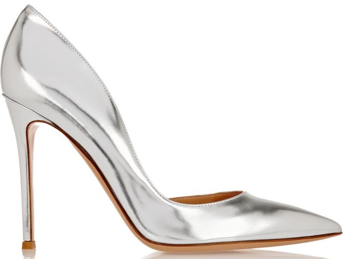 gianvito rossi metallic pumps