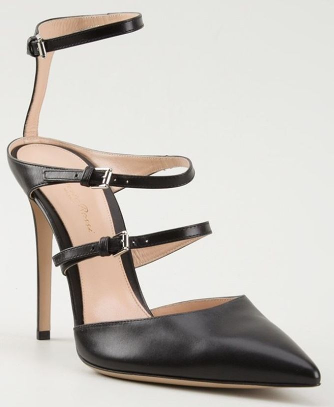 gianvito rossi carey pumps