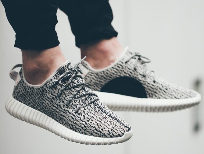 adidas-yeezy-350-boost-low-on-feet-look-01