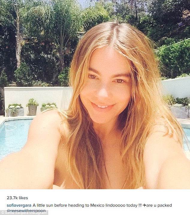 sofia vergara no make up selfie