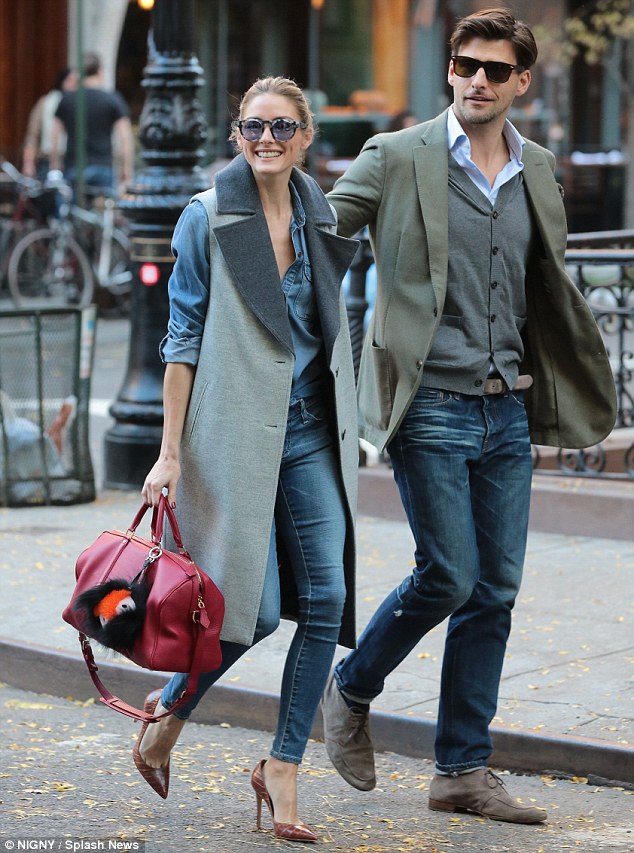 Olivia Palermo Wearing An Lv Sc Bag