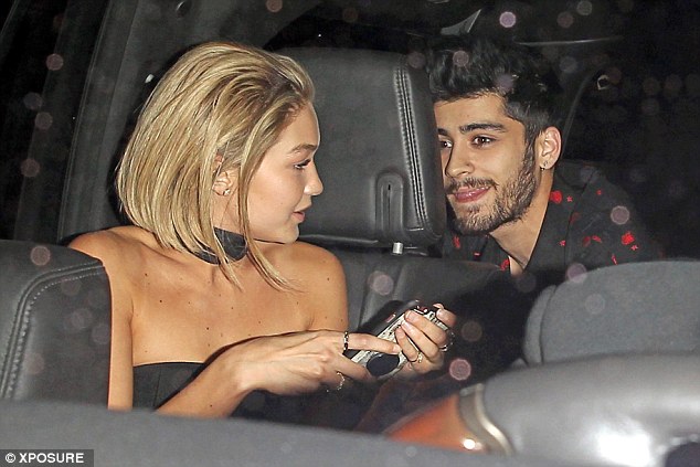 New Couple Alert Gigi Hadid Heads Home With Zayn Malik After Amas Party Shoes Post 