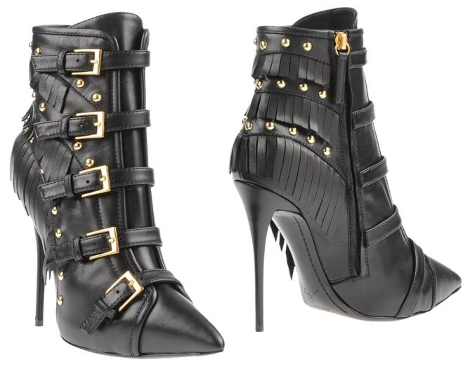 J. Lo snakeskin stilettos 🐍 | Jennifer lopez shoes 