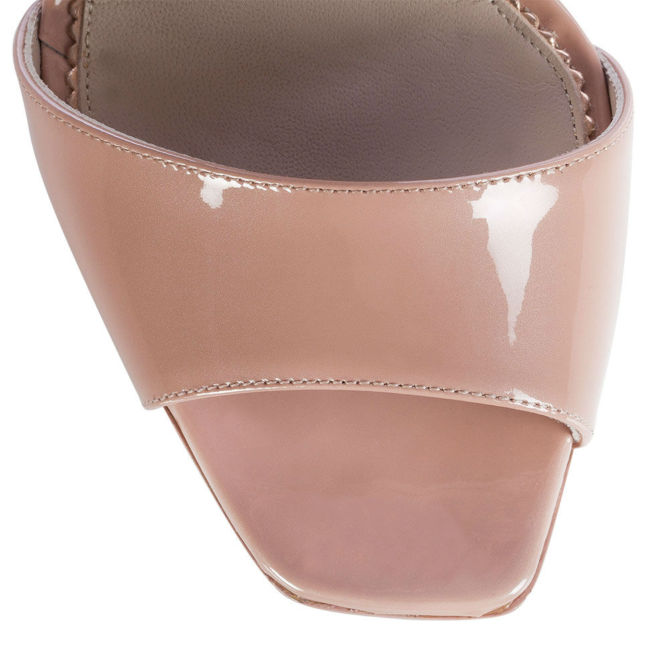 LE SILLA Sandal in Kabir, phard patent leather.5