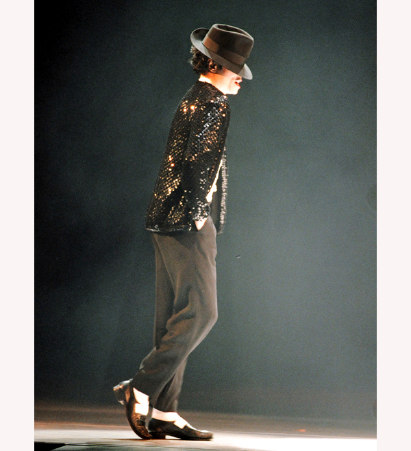 Michael Jackson's Moonwalk Hat up for Auction
