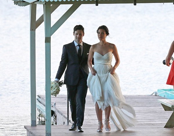 Justin Bartha's New Wife Smith Wore Valentino Studded Pumps Wedding – Post