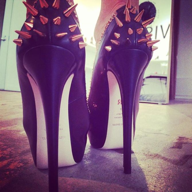 Ruthie Davis SPIKETTE 2014 BLACK ROSE GOLD – Shoes Post