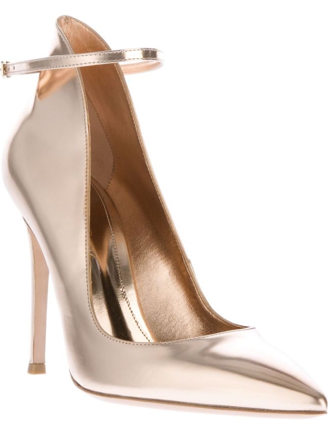 GIANVITO ROSSI Ankle Strap Pump – Shoes Post