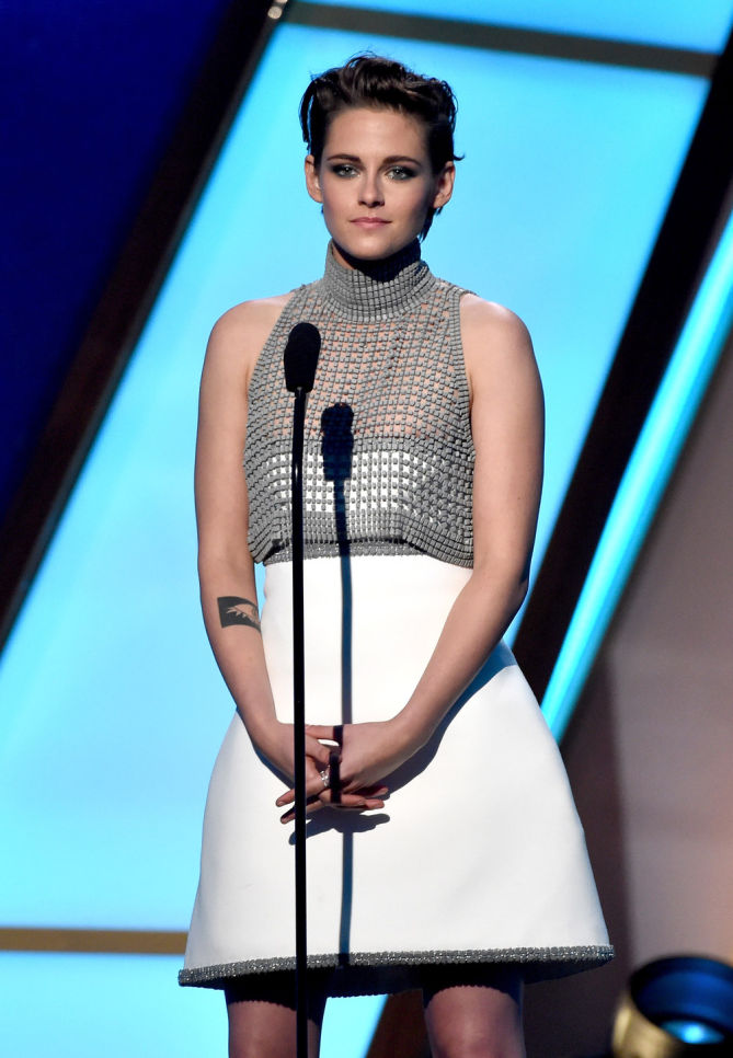 Kristen Stewart Exposes Nipples At Hollywood Film Awards Shoes Post