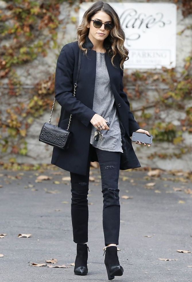 Nikki Reed is a Walking Tory Burch Advertisement – Shoes Post