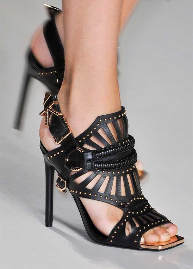 Best Catwalk Shoes Of New York Fashion Week S/S 2015 – Shoes Post