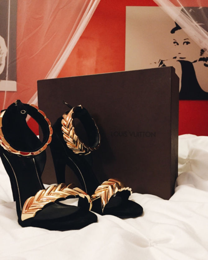 Louis Vuitton SYMPHONY STRAP SANDAL – Shoes Post