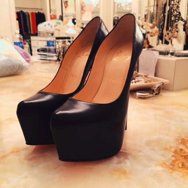 louboutin daffodile booties