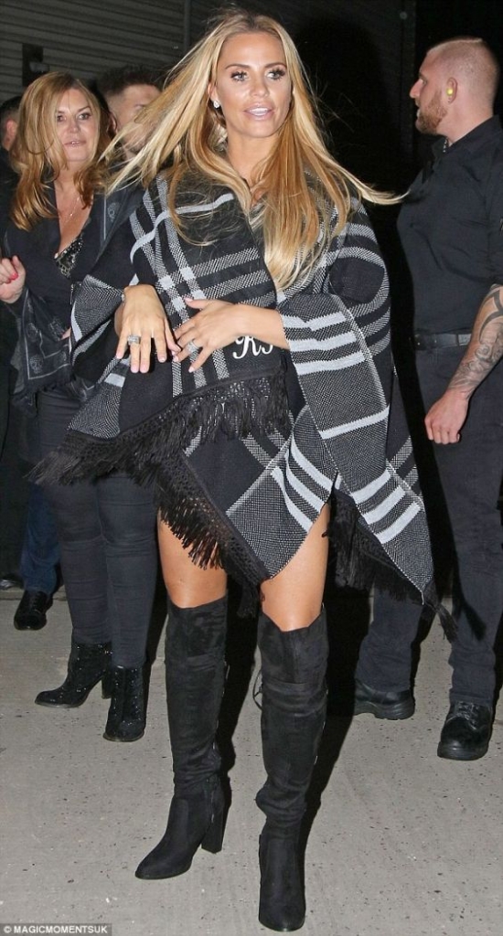 Katie Price Looks Ultra Fashionable and Chic in Her Thigh-High Boots ...