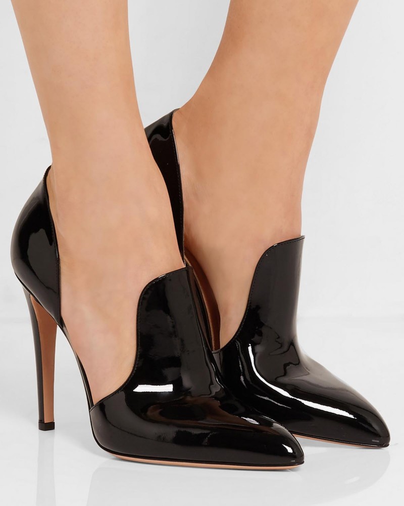 gianvito rossi patent leather pumps