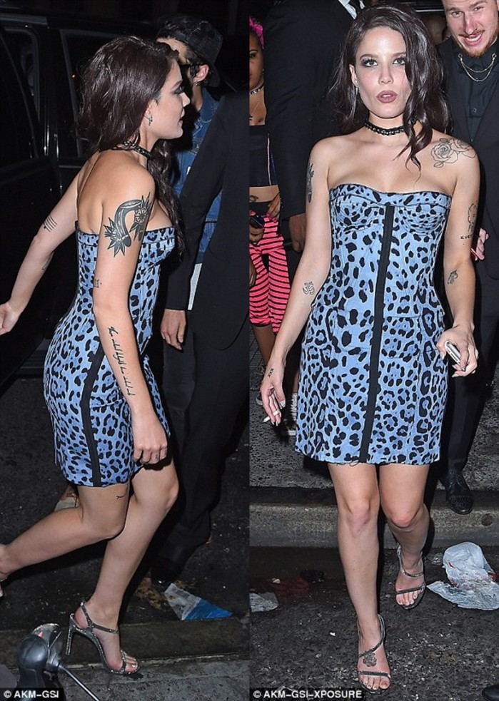 Halsey best sale vma dress