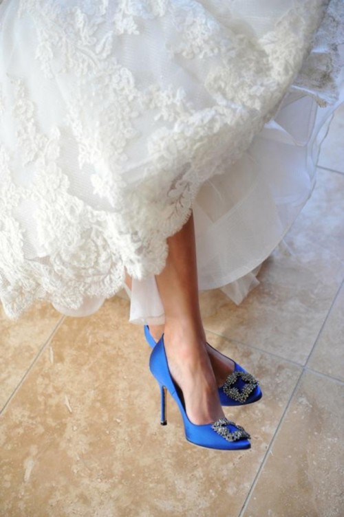 Escarpins Manolo Blahnik OKKAVA 105, Boucle Cristal, Satin Rouge - Taille 40.5, Neuf Avec Boîte