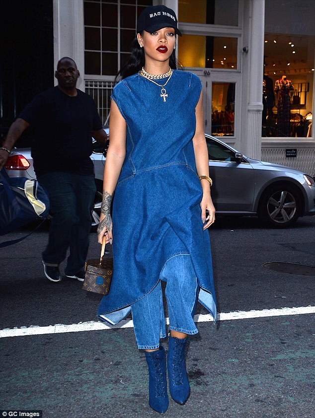 Rihanna Proves She's a Style Icon as She Sports Fashion-Forward All-Denim  Outfit on Labor Day – Shoes Post