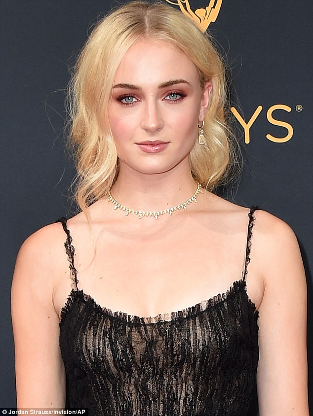 GOT's Sophie Turner is Unrecognizable in Gothic Black Gown at 2016 Emmy  Awards  Shoes Post