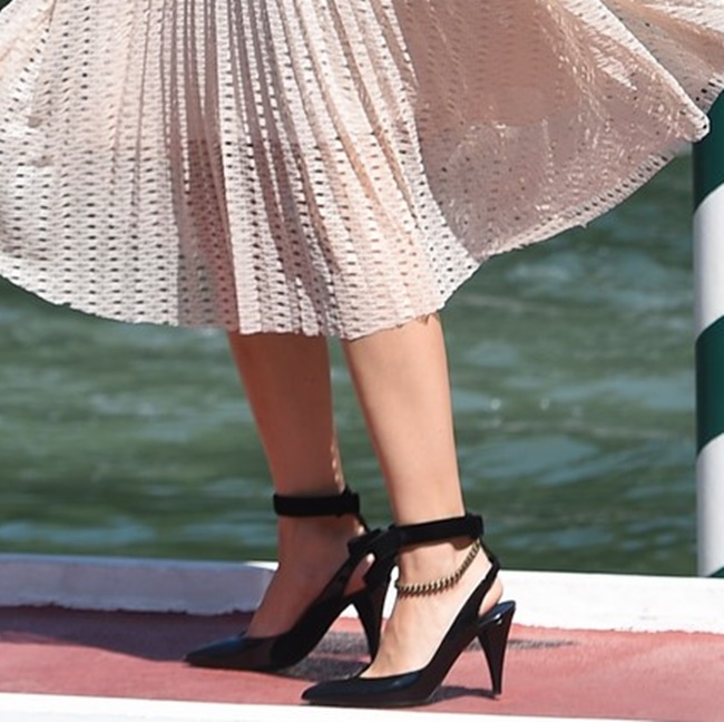 Barbara Palvin Is a Victorian Beauty in Ankle-Strap Pumps Before ...