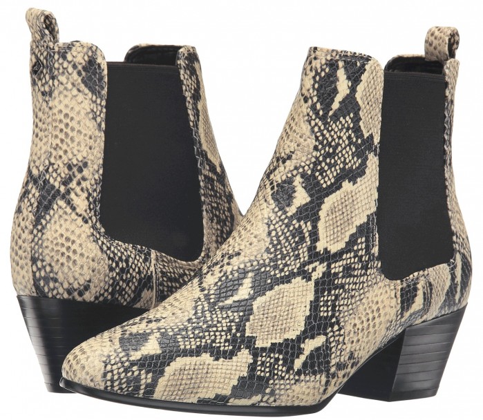 Styling Snakeskin Boots - PaleOMG