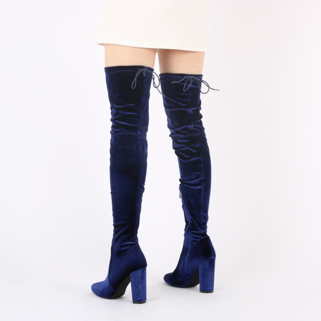 Kourtney Kardashian velvet navy boots – Shoes Post