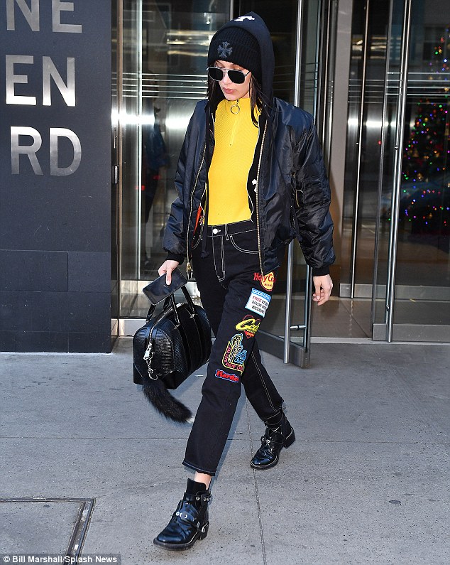 Bella hadid hot sale ankle boots